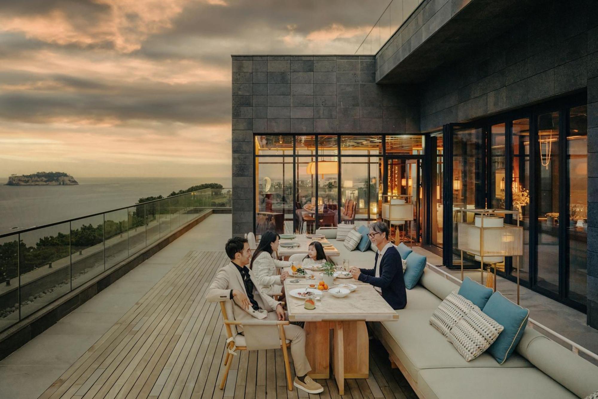 Jw Marriott Jeju Resort & Spa Seogwipo Exterior foto