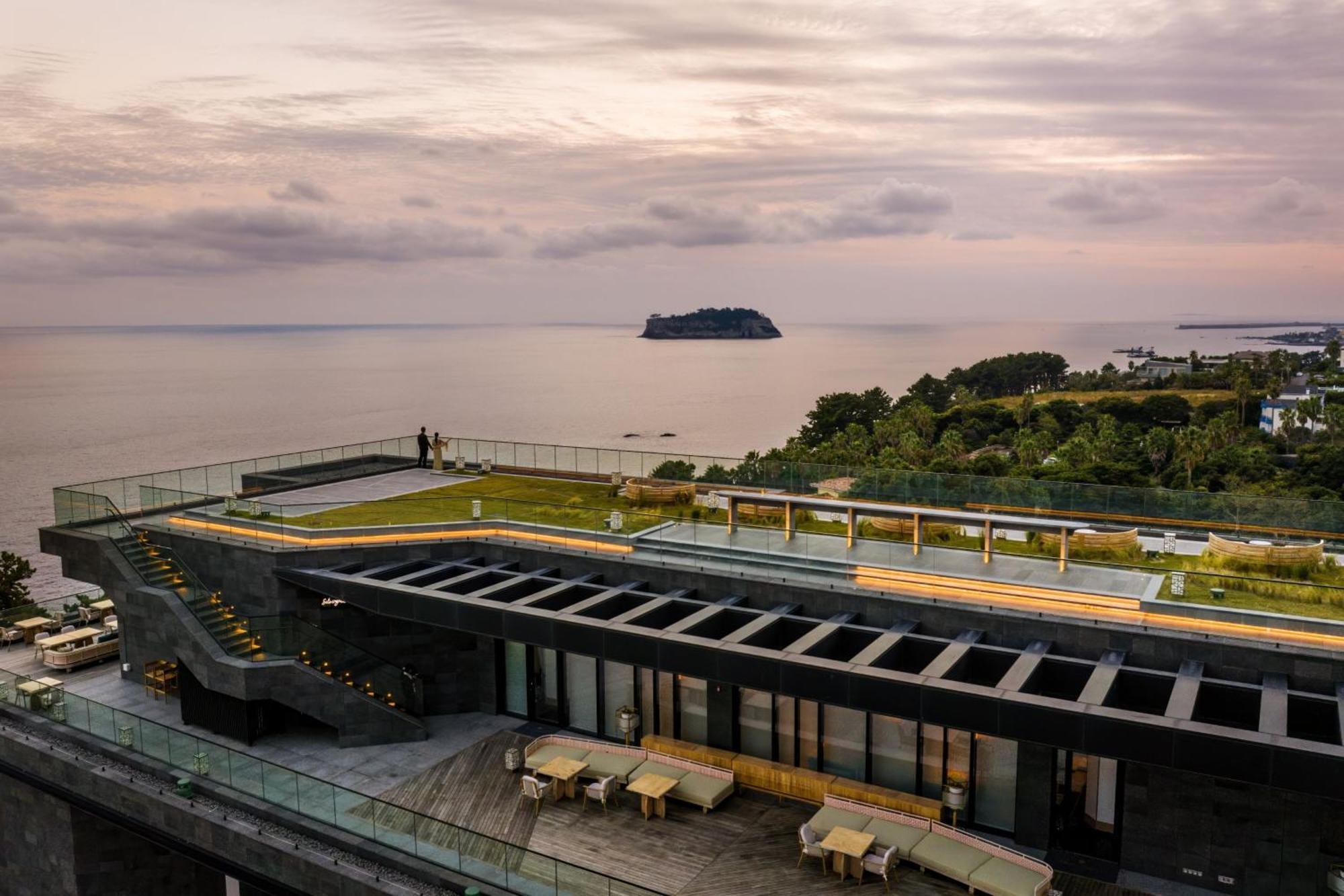 Jw Marriott Jeju Resort & Spa Seogwipo Exterior foto