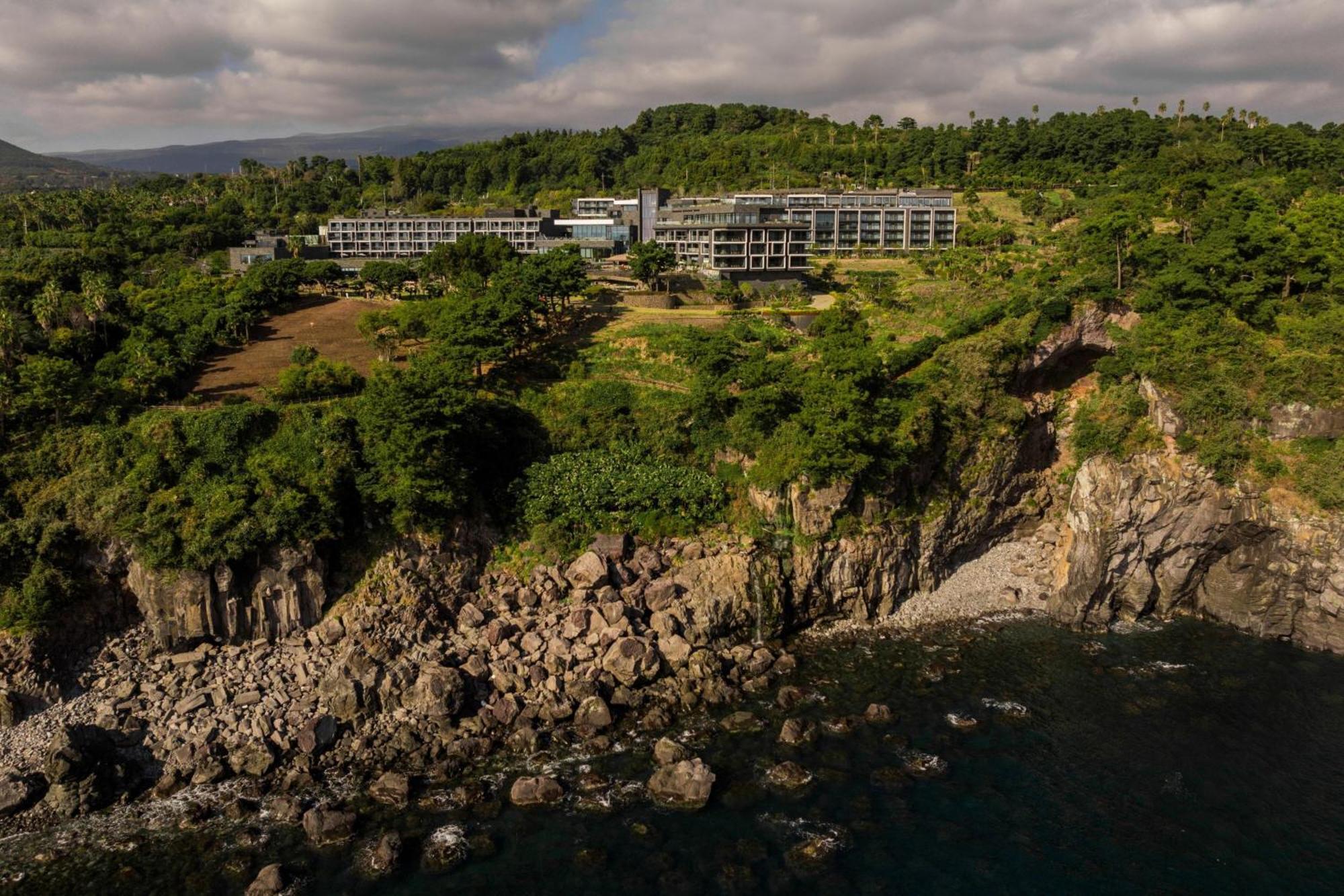 Jw Marriott Jeju Resort & Spa Seogwipo Exterior foto